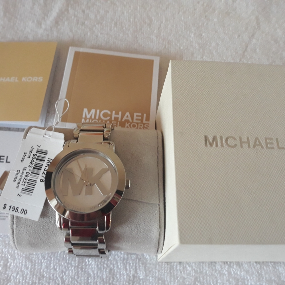 MK Watch - Picture 3 of 5